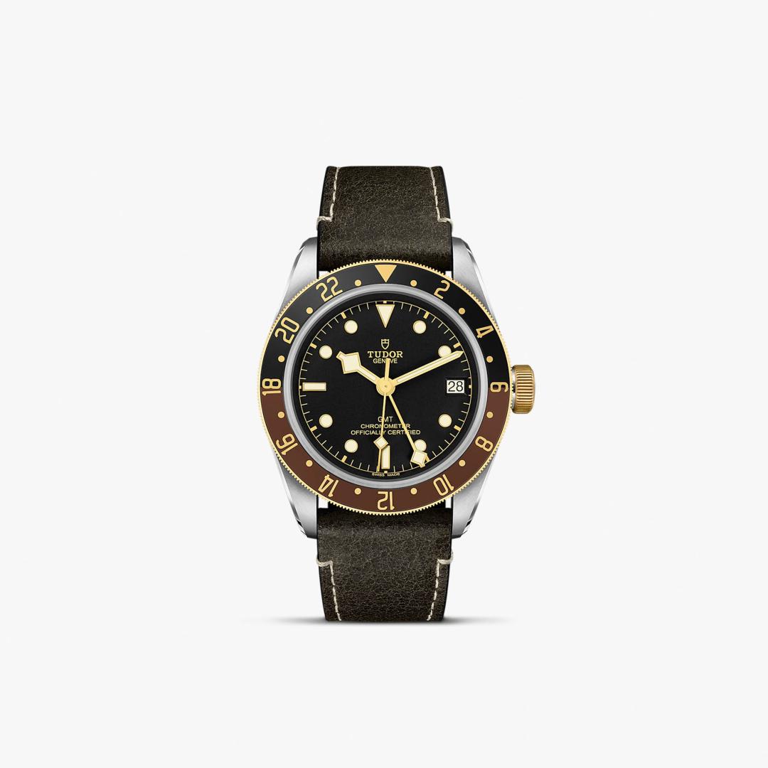 https://walcome.net/hfr/maisondegreef_tudor_gmt_front.jpg